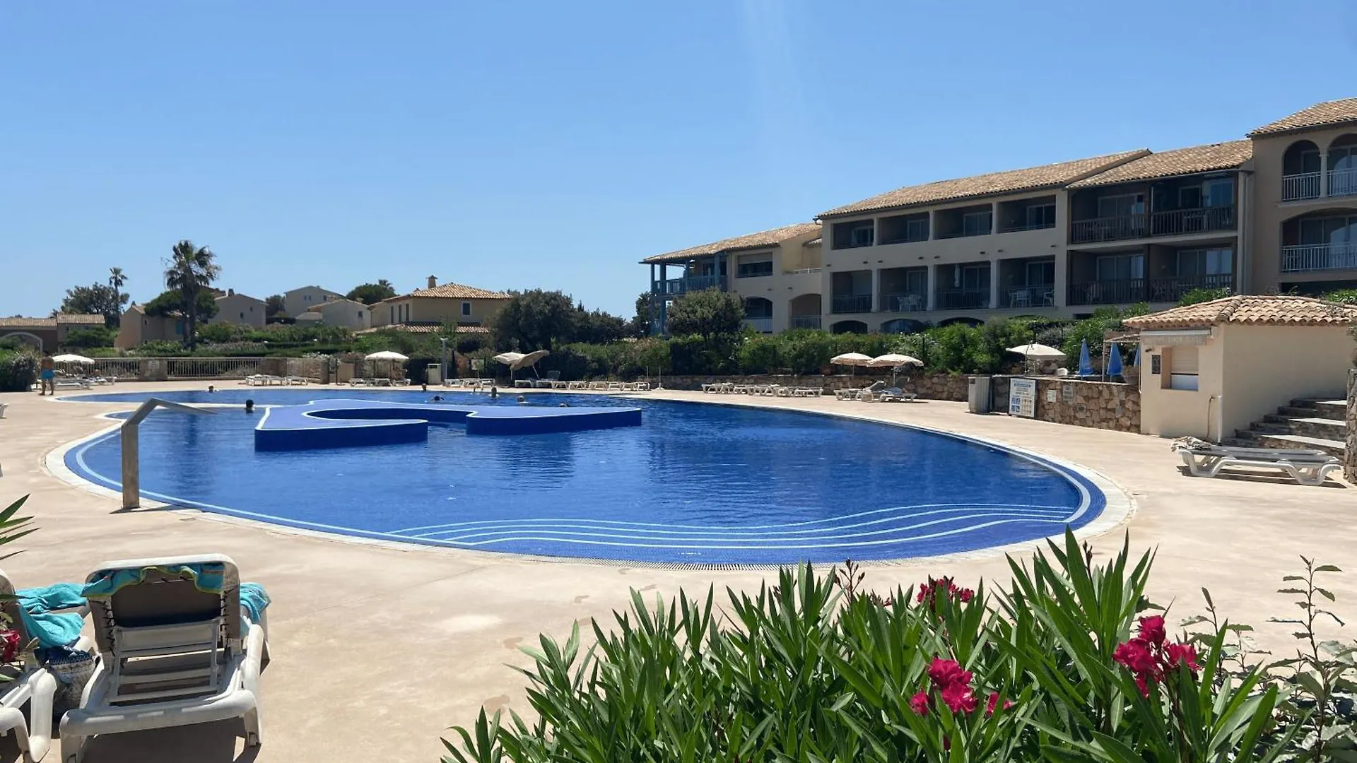 Appartement Au Hameau Des Issambres Le Pamakior 레지상브르 아파트