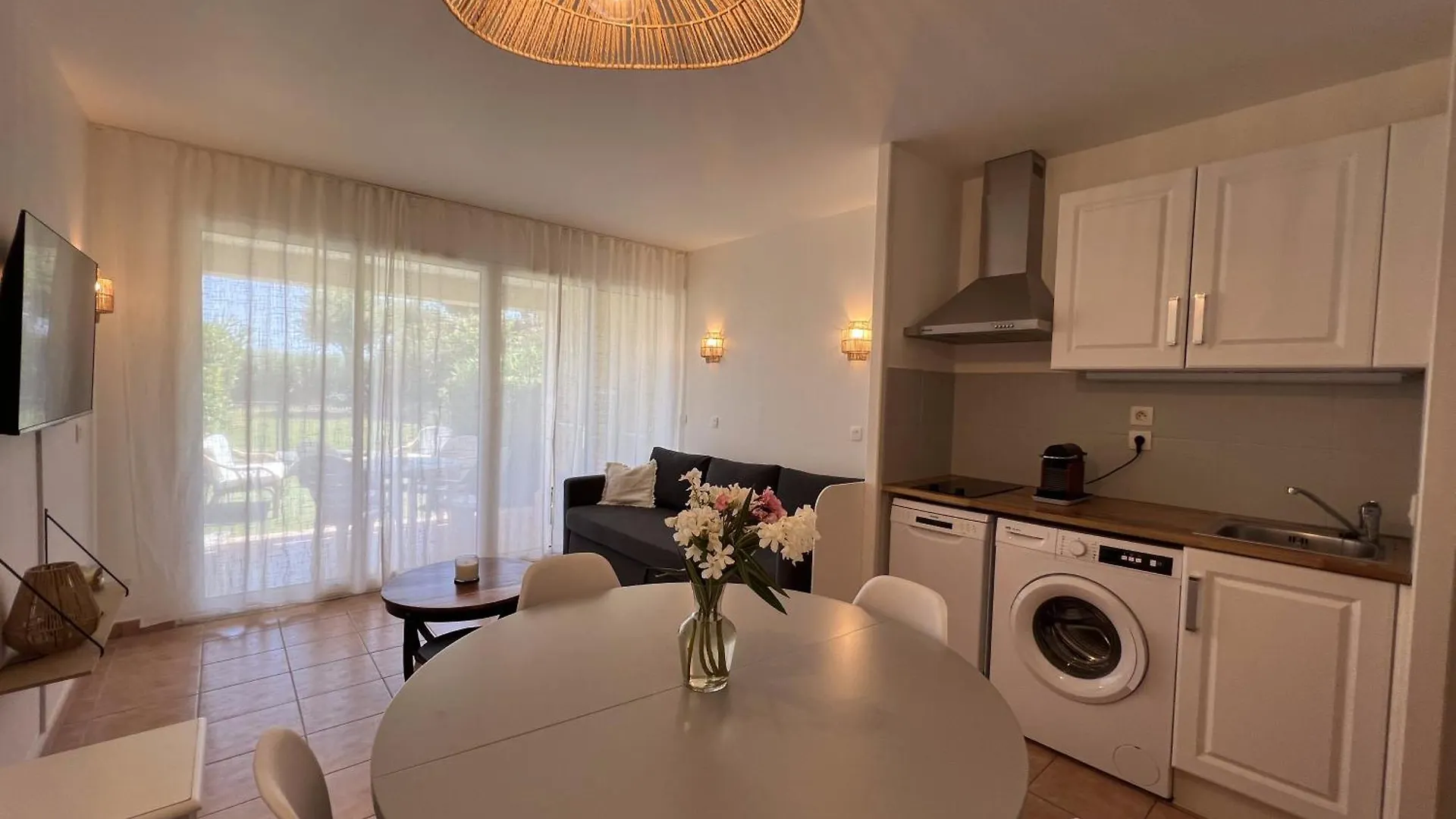 아파트 Appartement Au Hameau Des Issambres Le Pamakior 레지상브르