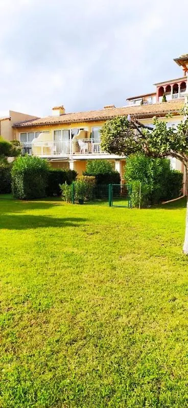 아파트 Appartement Au Hameau Des Issambres Le Pamakior 레지상브르