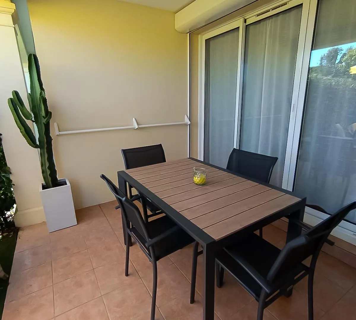 아파트 Appartement Au Hameau Des Issambres Le Pamakior 레지상브르